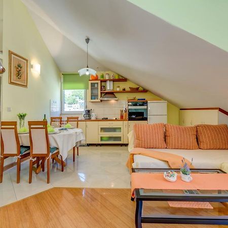 Natali Apartment Omis Luaran gambar