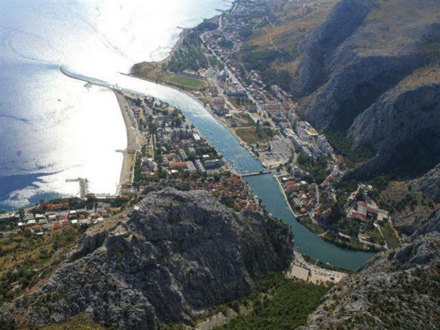Natali Apartment Omis Luaran gambar