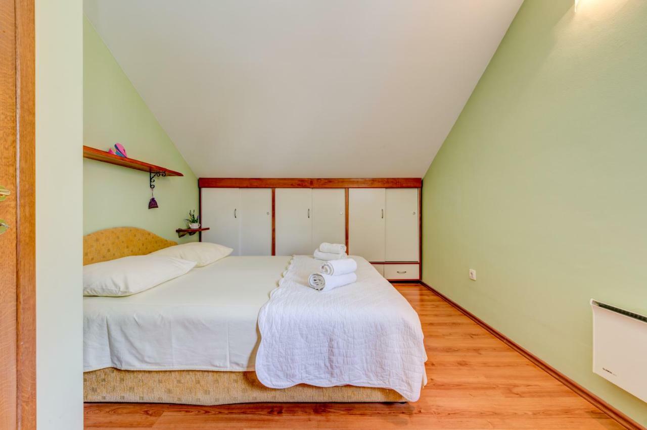 Natali Apartment Omis Luaran gambar