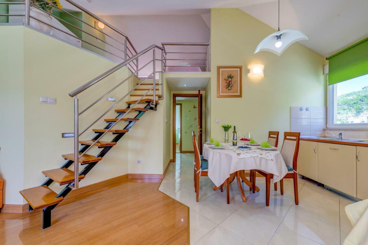 Natali Apartment Omis Luaran gambar