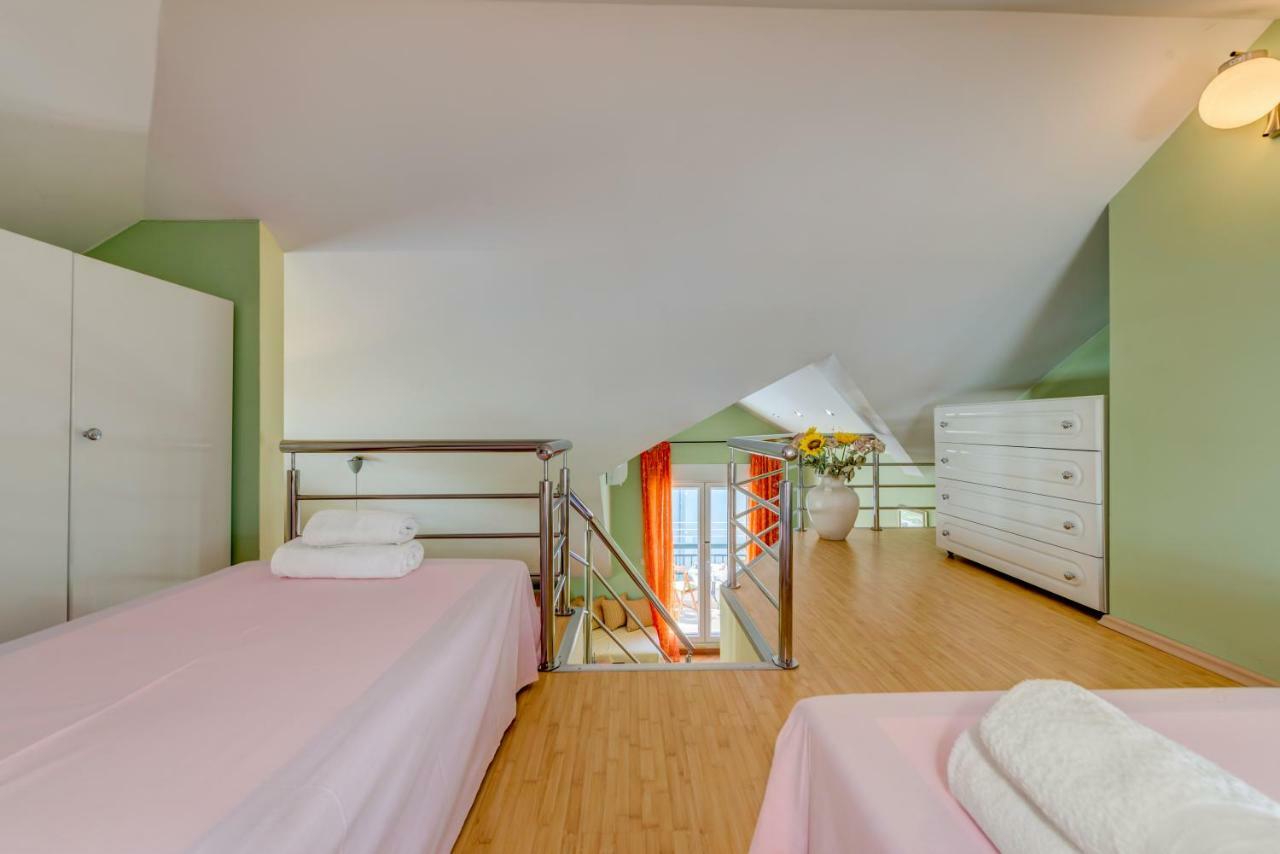 Natali Apartment Omis Luaran gambar